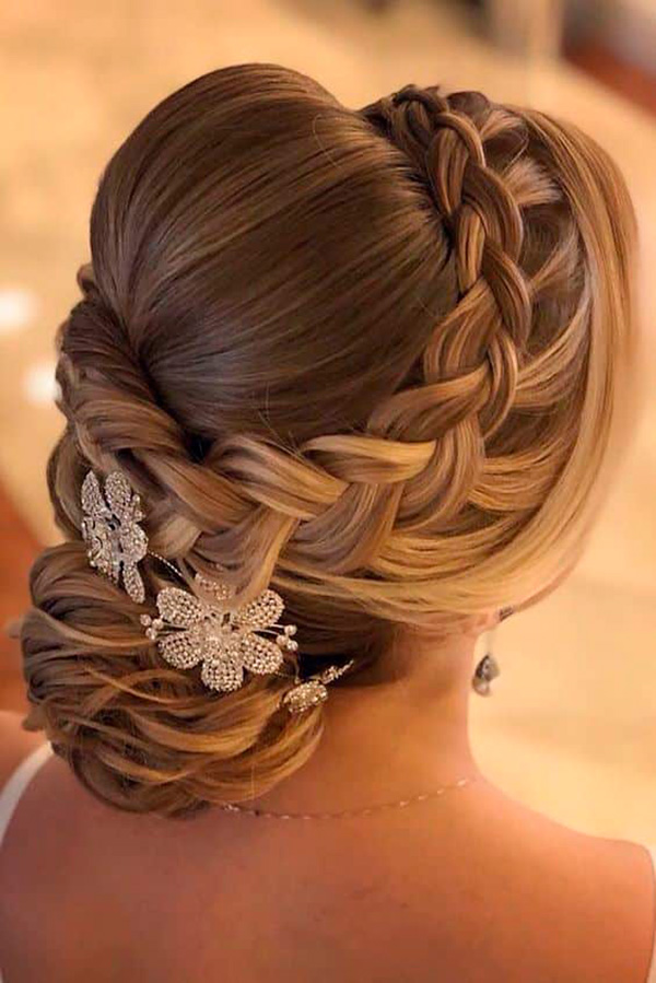 16 ideas de Bodas de oro  peinados de novia estilos de peinado para boda  tocados de novia